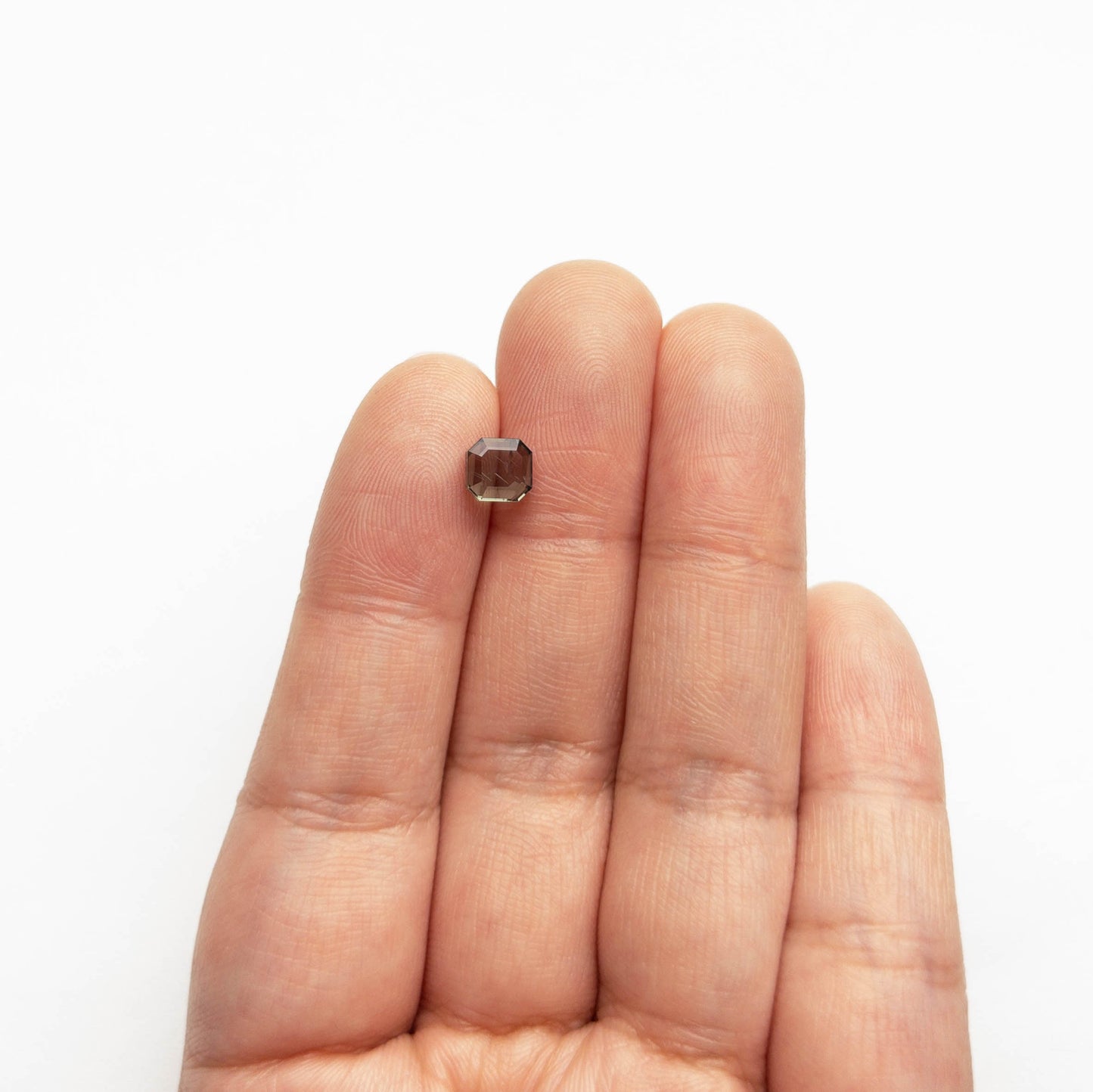 1.47ct 5.74x5.53x2.94mm Cut Corner Square Portrait Sapphire 23061-01