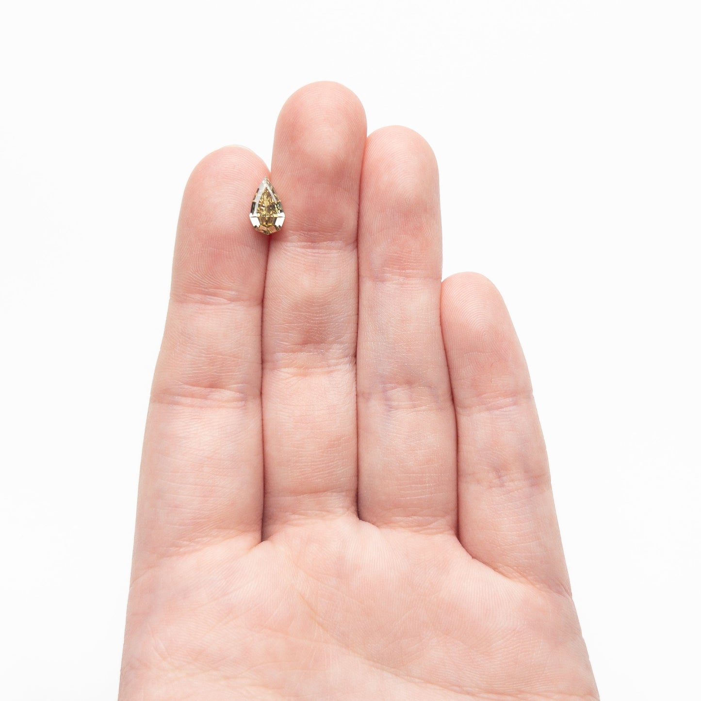 1.03ct 9.47x5.63x2.94mm VS1 C6 Geo Pear Step Cut πΏπ¦ 27518-09
