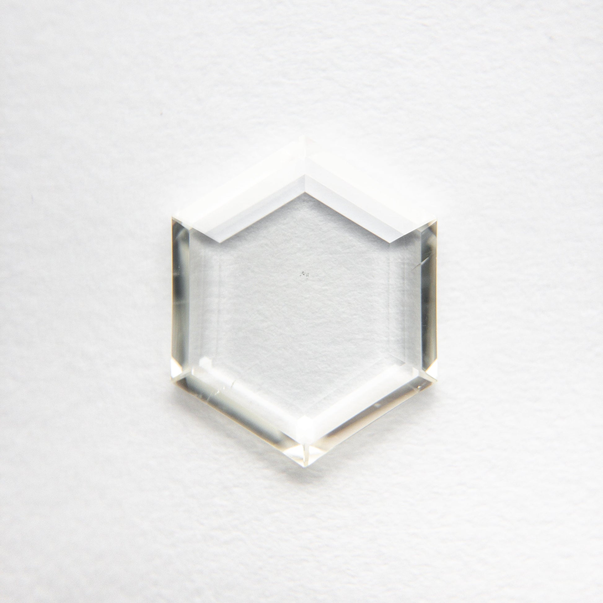 1.02ct 9.42x7.55x1.33mm SI2 L Hexagon Portrait Cut 18878-03 - Misfit Diamonds