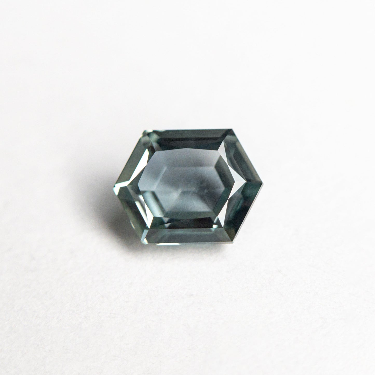 1.30ct 6.84x5.26x3.51mm Hexagon Brilliant Sapphire 23670-12