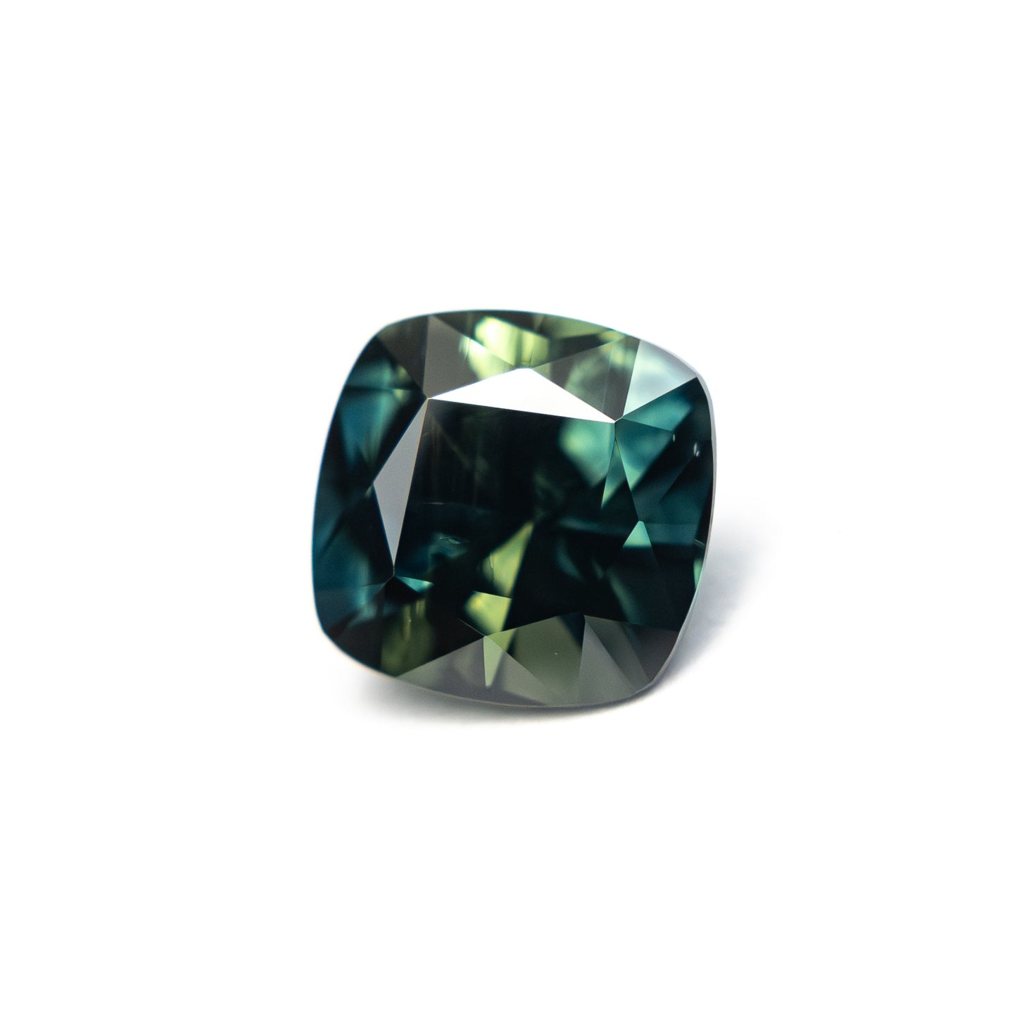 1.46ct 6.51x6.35x4.40mm Cushion Brilliant Sapphire 25375-01