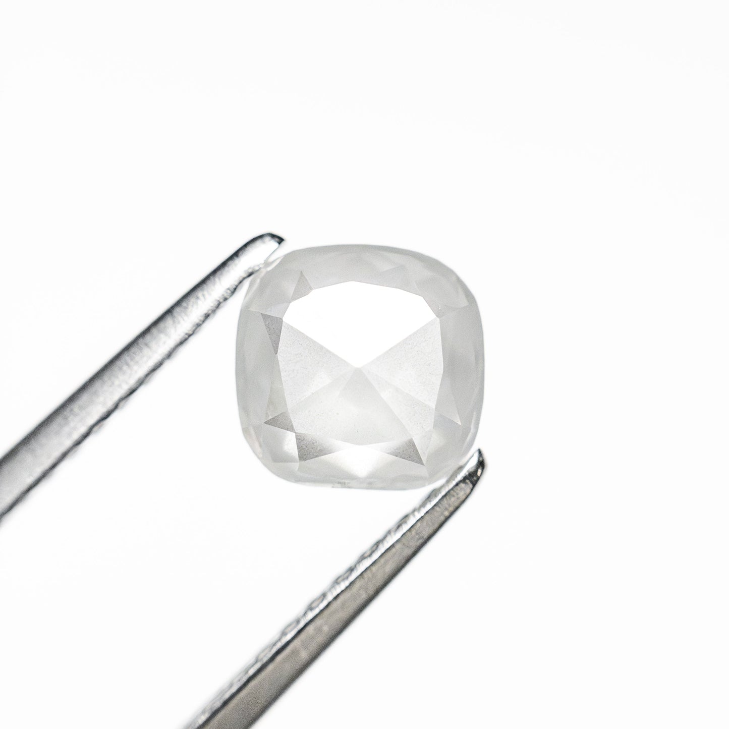 0.92ct 5.73x7.67x2.90mm Cushion Double Cut 25458-12