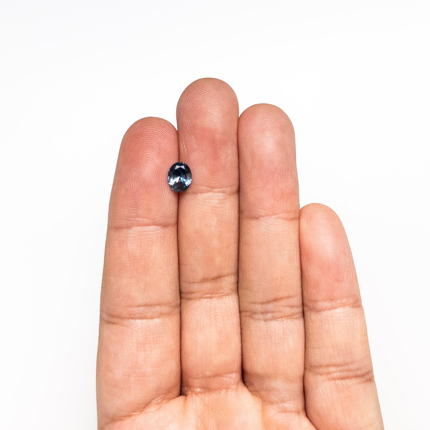 1.02ct 7.22x5.61x3.41mm Oval Brilliant Sapphire 26527-08