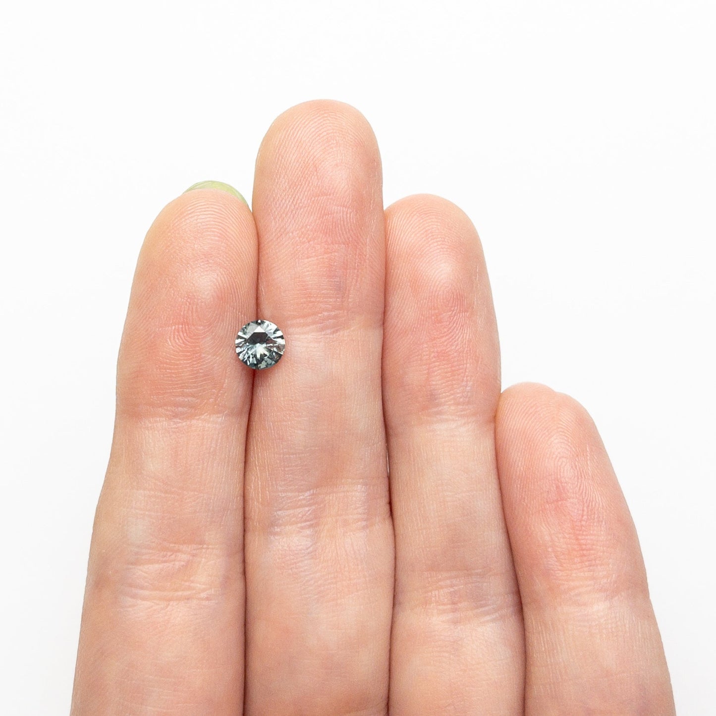 0.54ct 4.99x4.98x2.96mm Round Brilliant Sapphire 26556-13