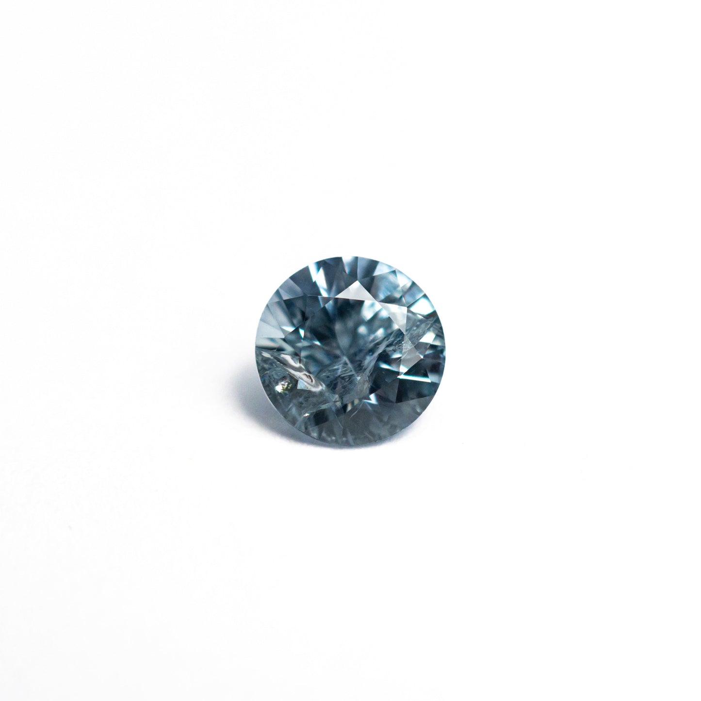 0.61ct 5.12x5.10x3.37mm Round Brilliant Sapphire 26556-20