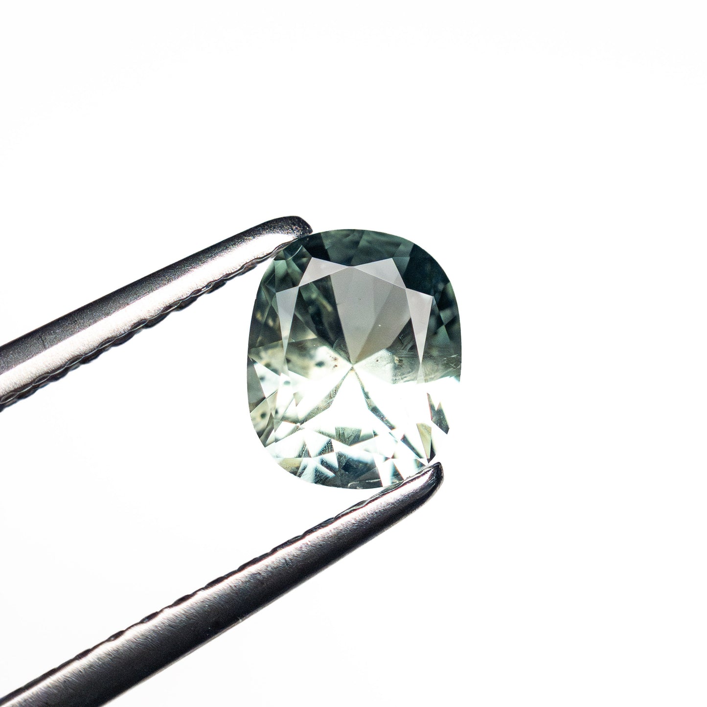 0.79ct 6.19x5.07x3.21mm Cushion Brilliant Sapphire 26673-06