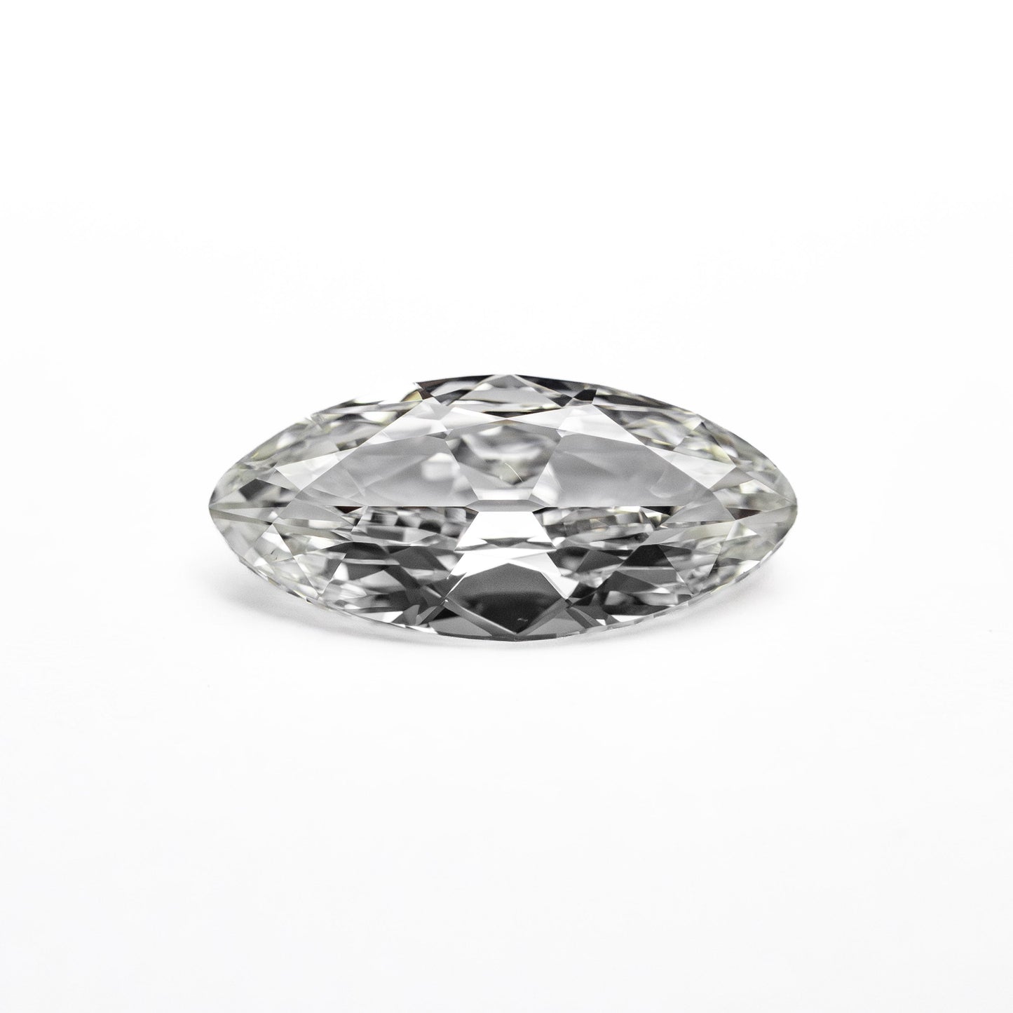 0.72ct 9.48x4.47x2.33mm VS2 H Moval Brilliant 26754-01