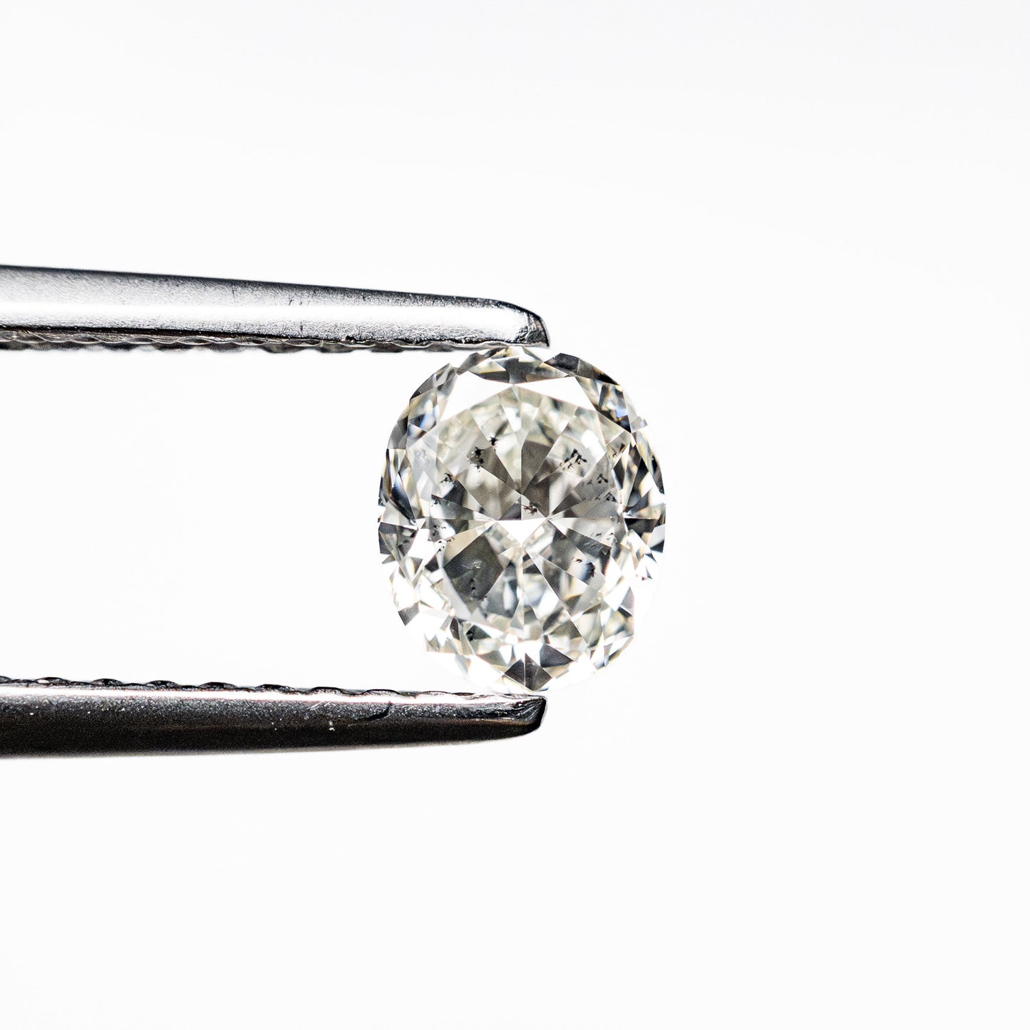 0.47ct 5.47x4.55x2.45mm SI2 I Oval Brilliant 27065-04