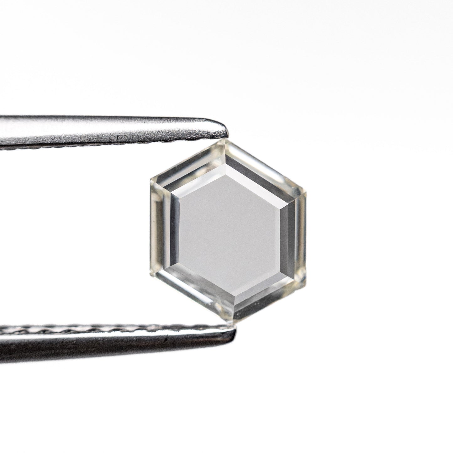 0.71ct 6.15x6.43x1.79mm VVS2 K Hexagon Portrait Cut 27067-01