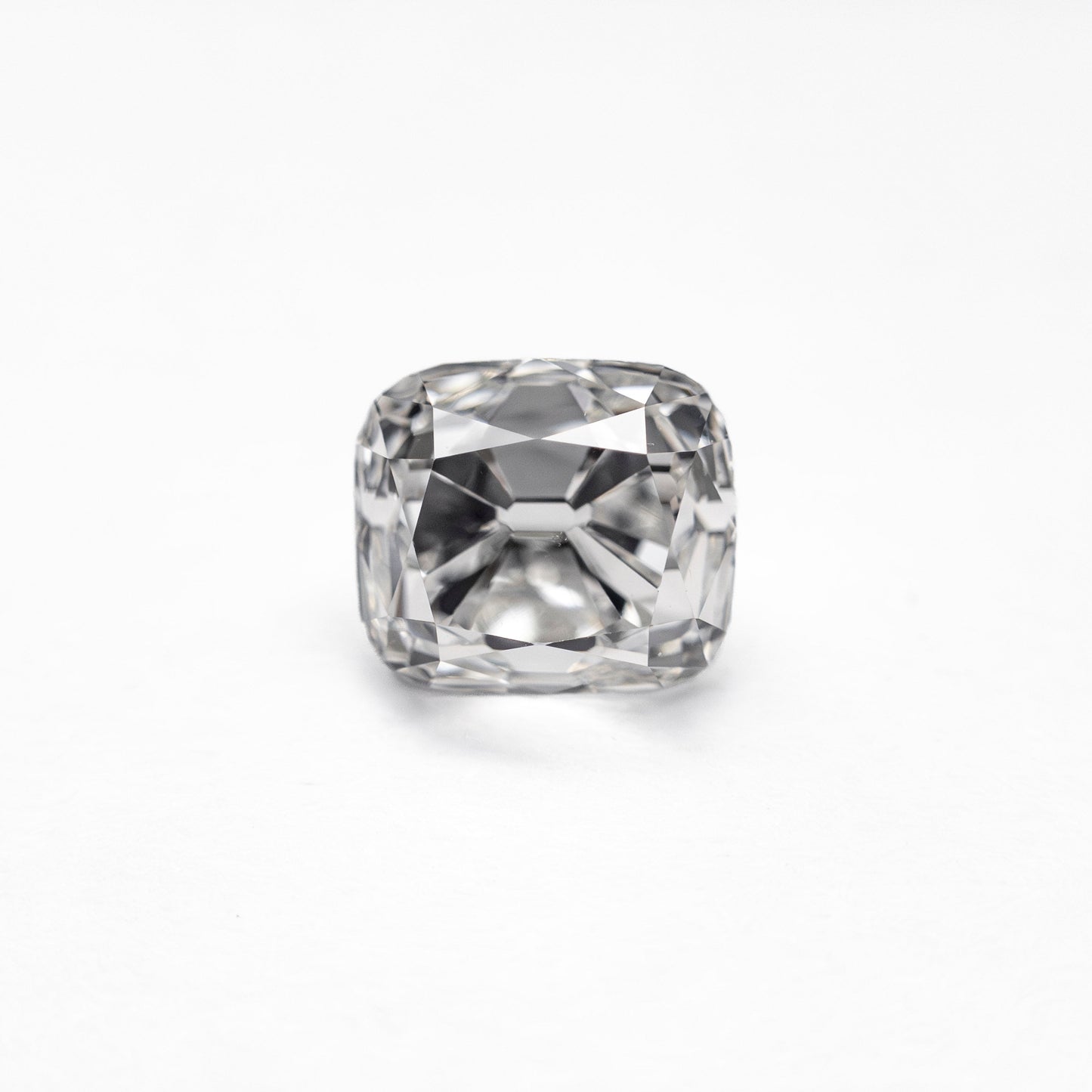 1.05ct 5.57x5.37x4.44mm SI1 I Modern Antique Old Mine Cut 27130-02