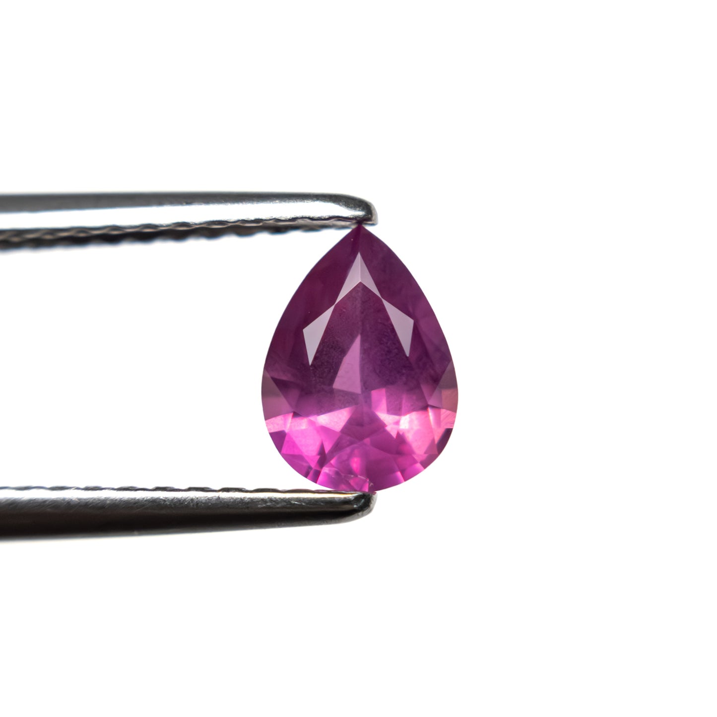 0.68ct 6.67x4.89x2.98mm Pear Brilliant Sapphire 27955-19