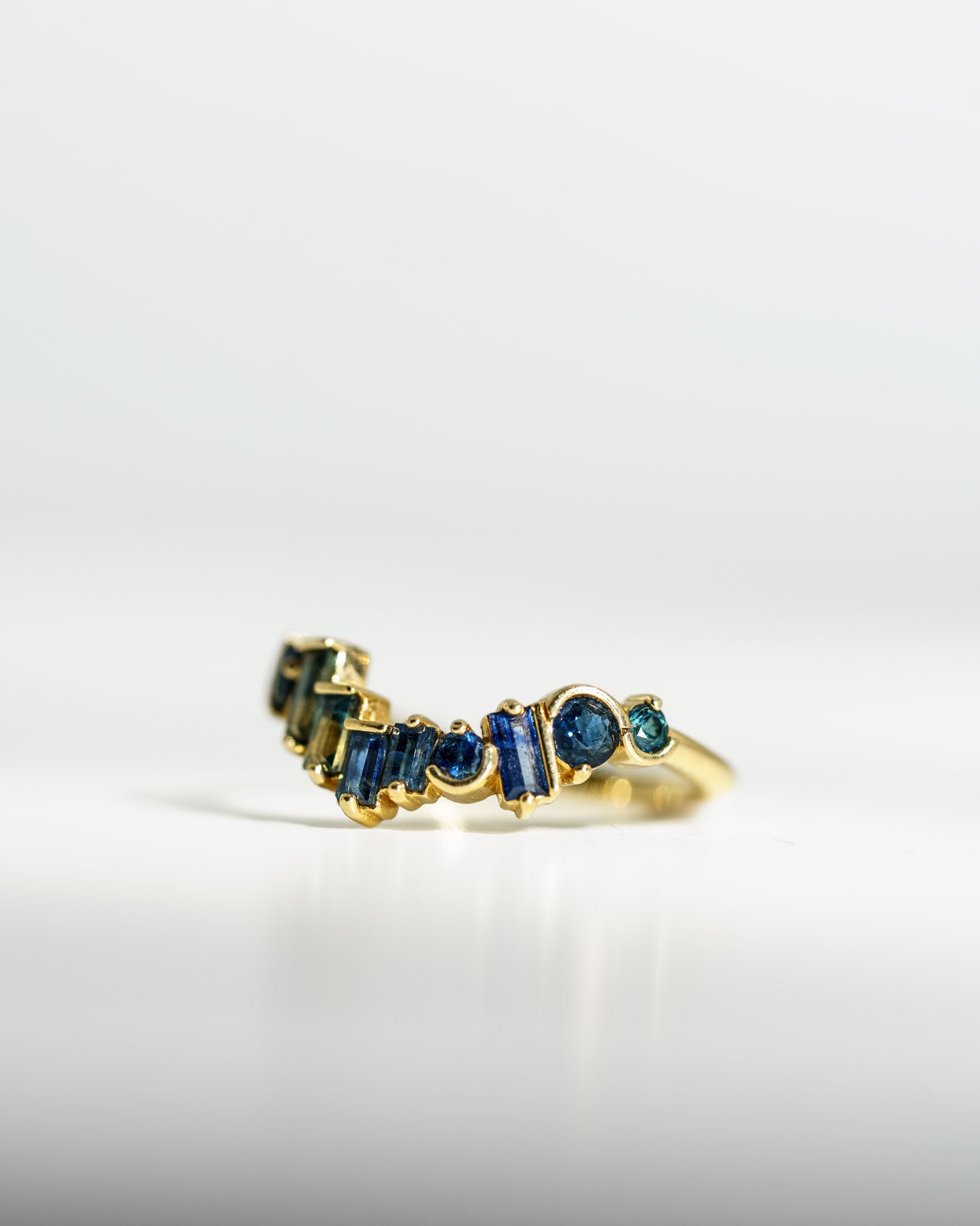 One of a kind Estuary Curved Band