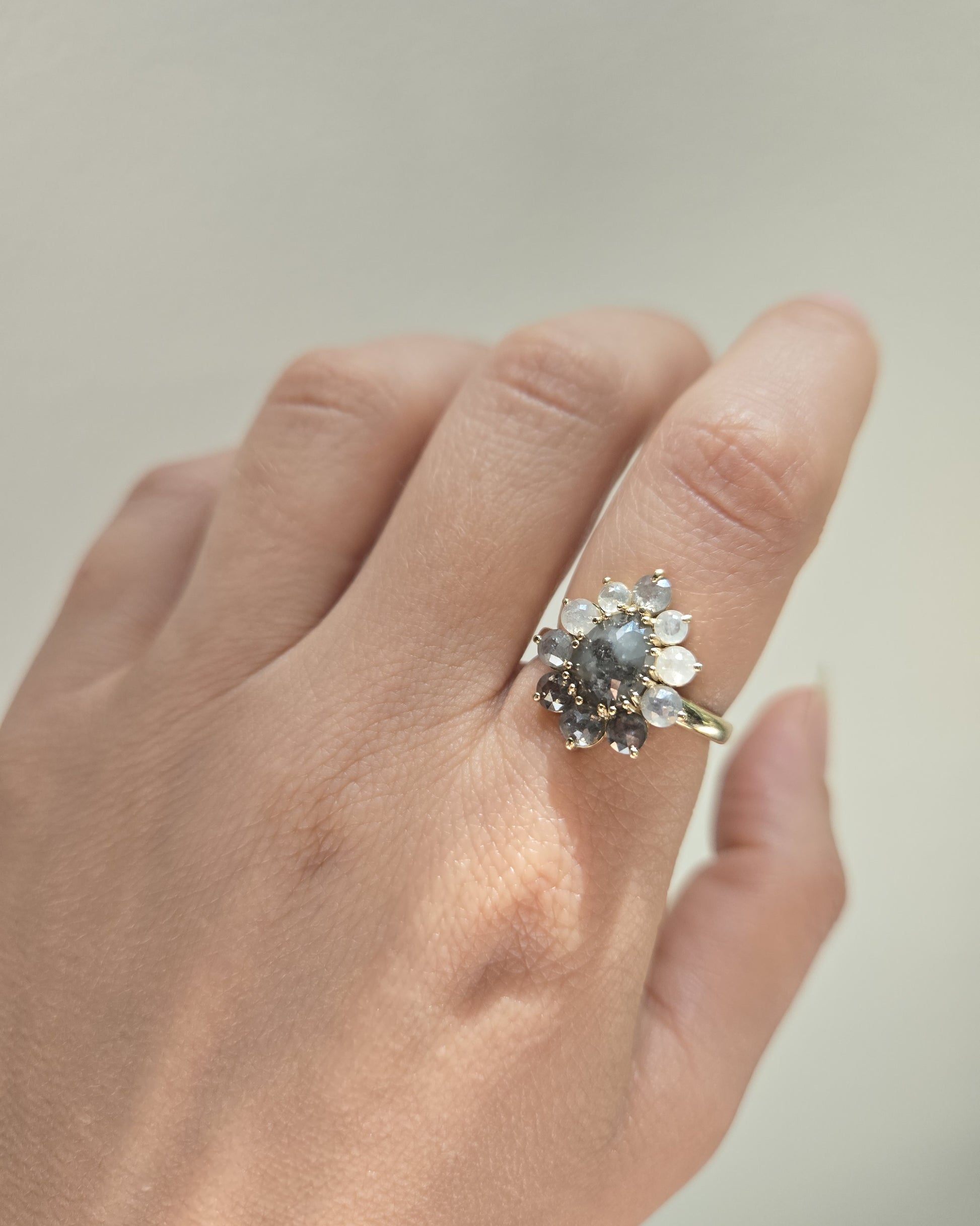 Selene Ring