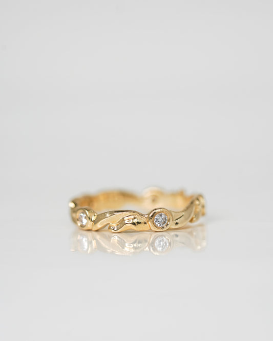 Sage Band in 14k yellow gold.