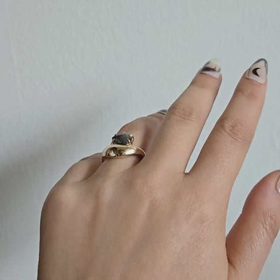 Maevyth Solitaire with pear salt & pepper diamond